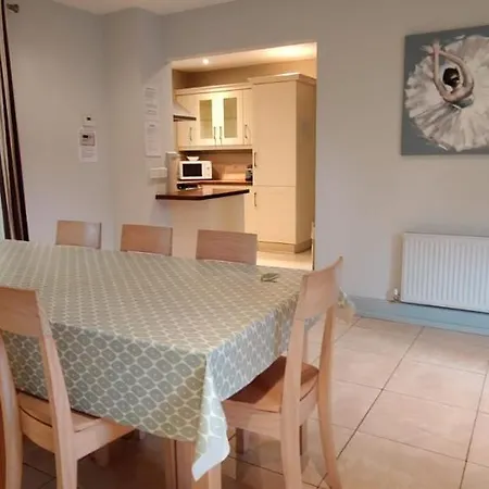 Dunkerron Woods Holiday Homes * Kenmare