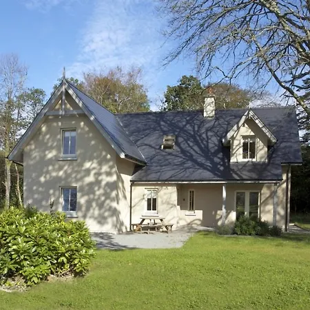 Dunkerron Woods Holiday Homes Ferienhaus